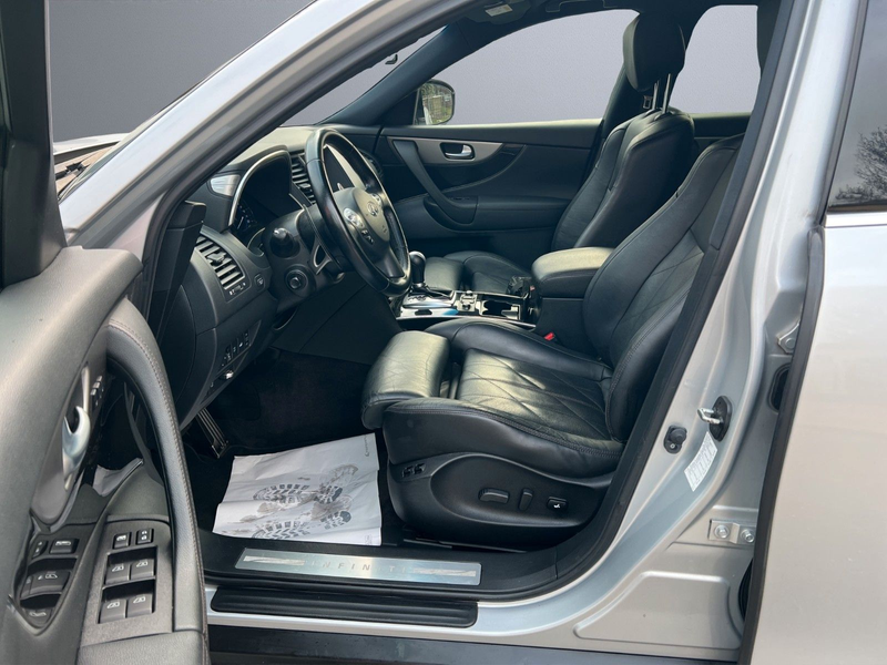 Infiniti QX70 5.0 S Premium V8*Leder*Navi*360*belüf.Sitz* — photo 9