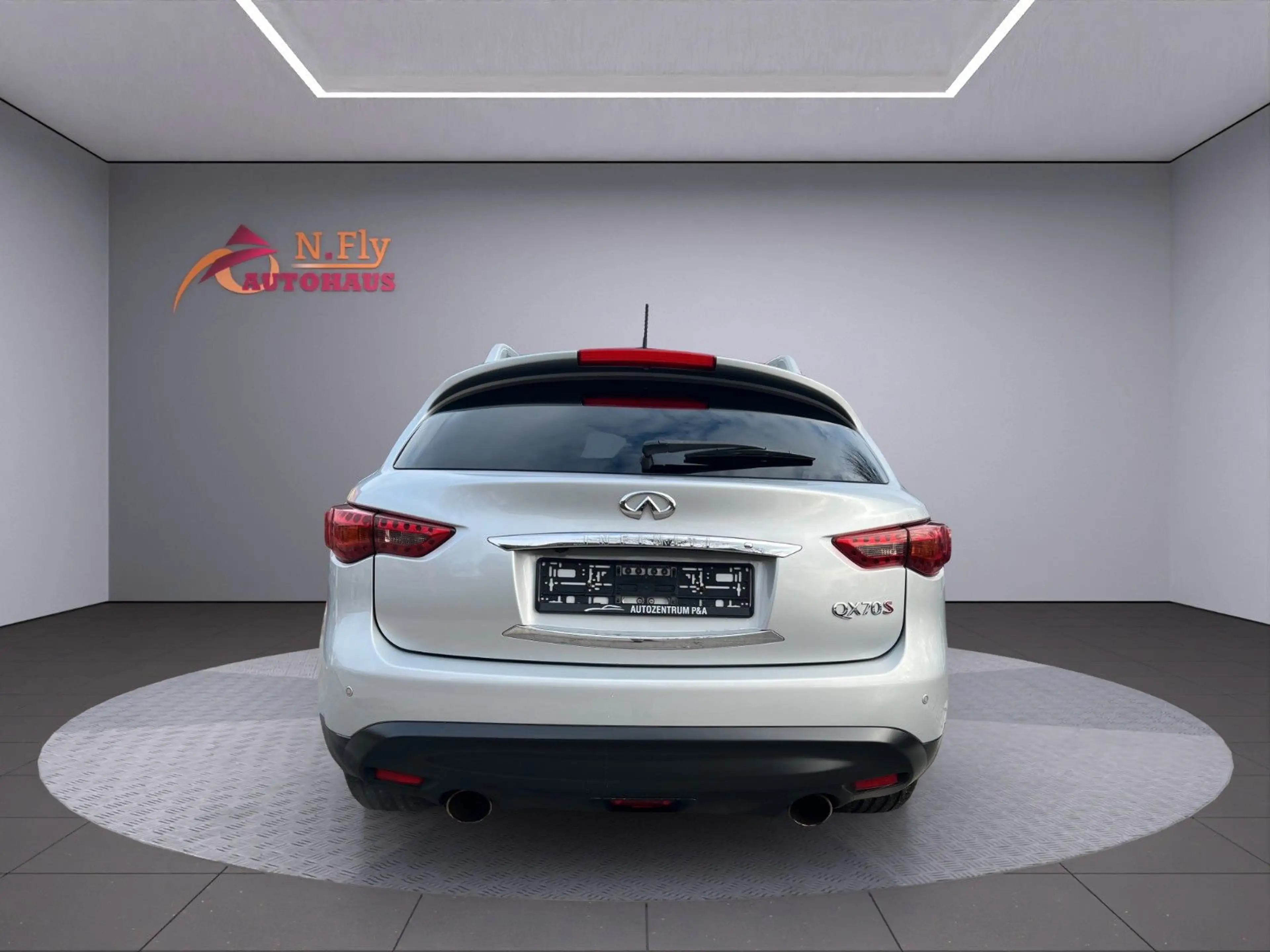 Infiniti QX70 5.0 S Premium V8*Leder*Navi*360*belüf.Sitz* — photo 5