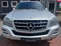 Mercedes-Benz ML 350 CDI 4Matic Grand Edition Stříbrná - thumbnail 3