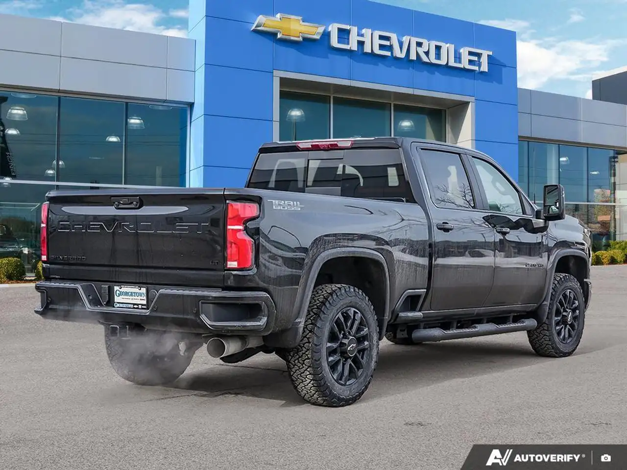 Chevrolet Silverado 2500 снимка Chevrolet Silverado 2500