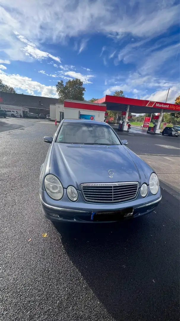 Mercedes-Benz E 200 Kompressor Elegance - 1