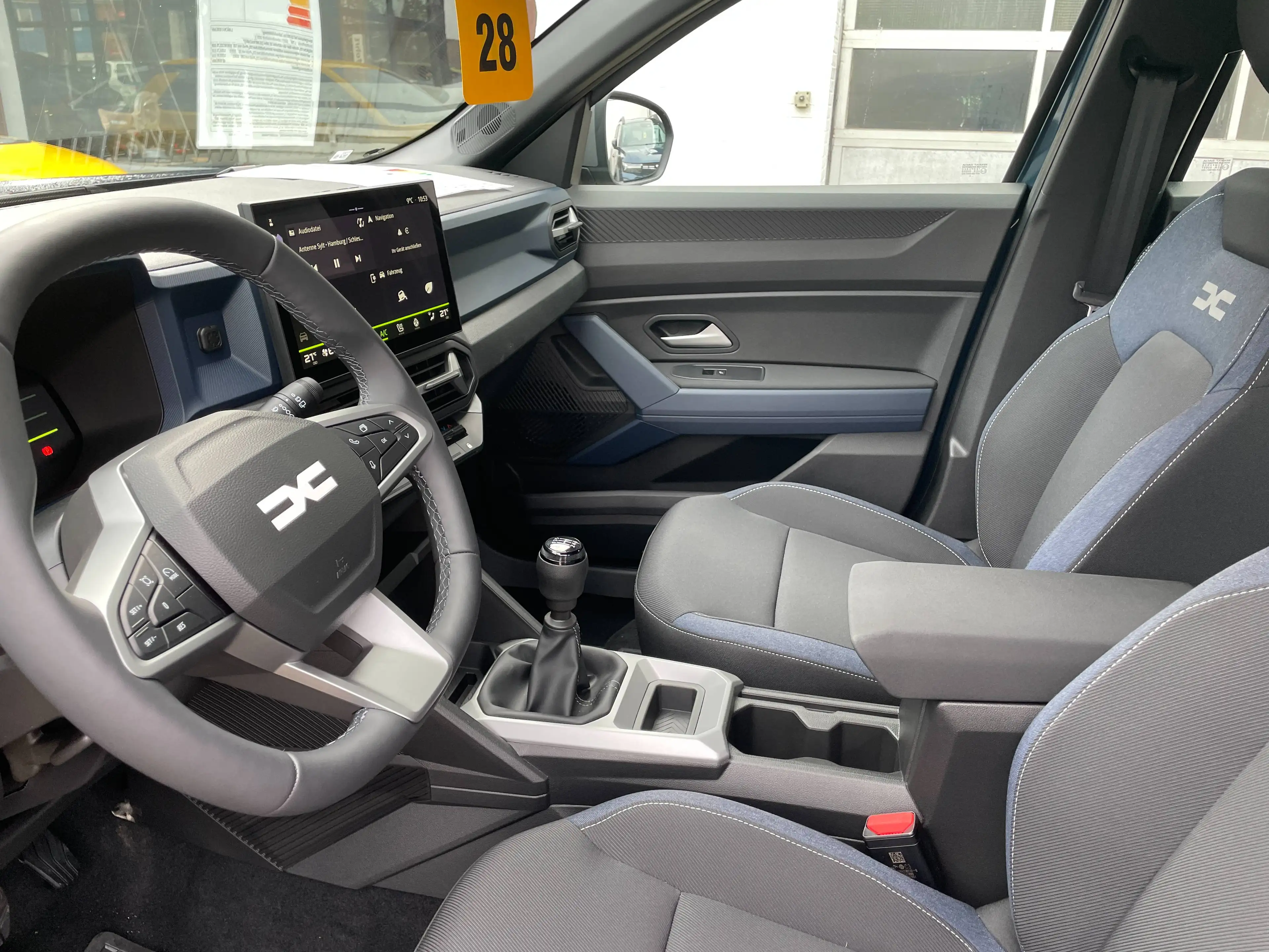 Dacia Bigster EXPRESSION MILD HYBRID 140 — photo 3