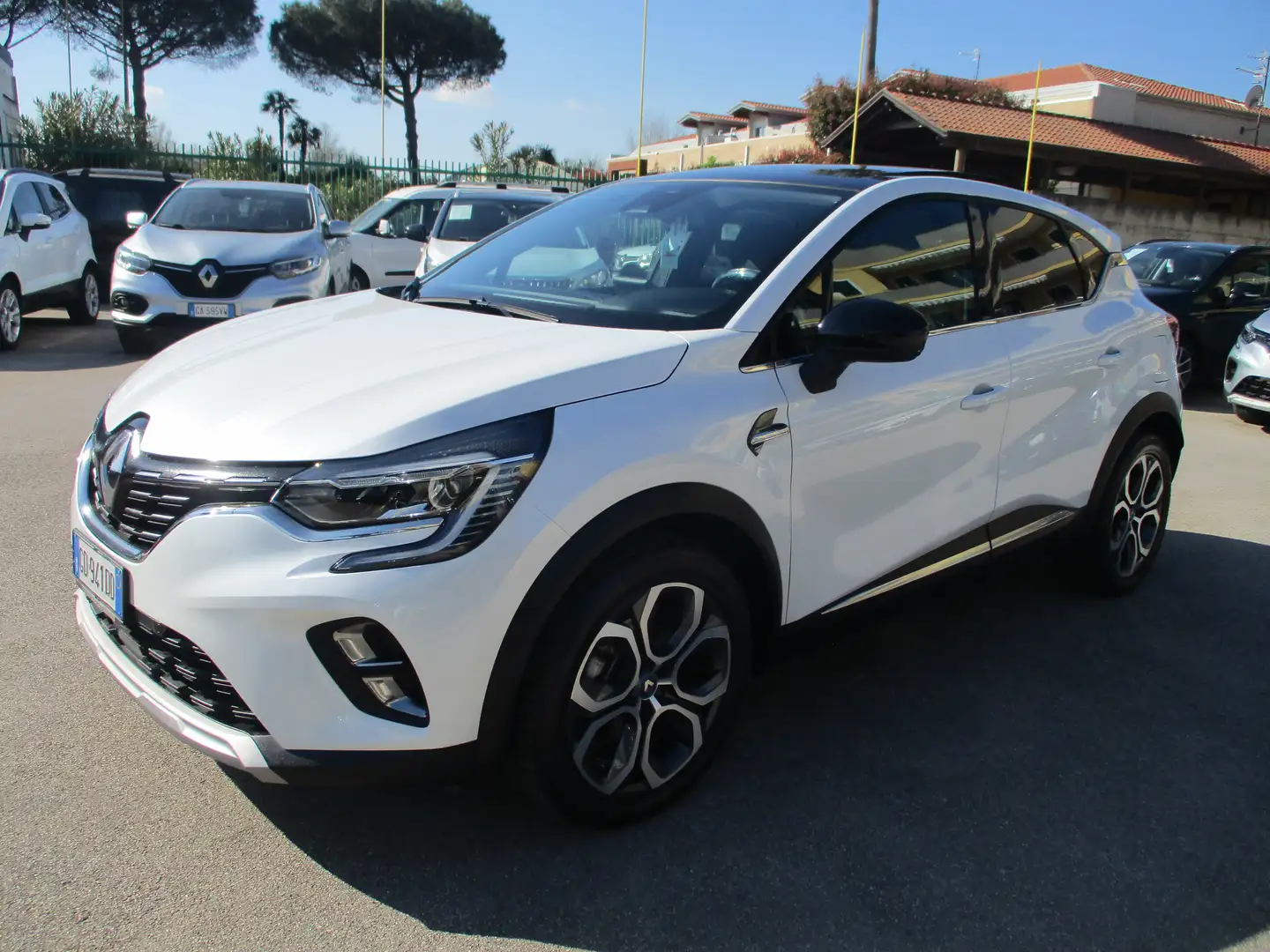Renault Captur 1.6 E-TECH PHEV INTENS 93CV TETTO APRIBILE HYBRID Wit - 1