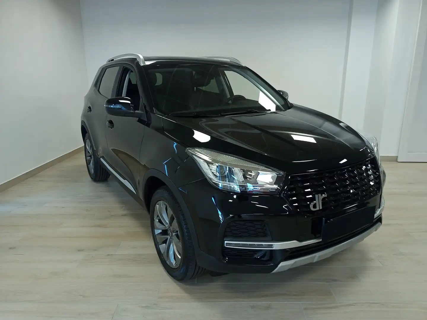 DR Automobiles DR4.0 1.5 Turbo DCT Bi-Fuel GPL Nero - 1