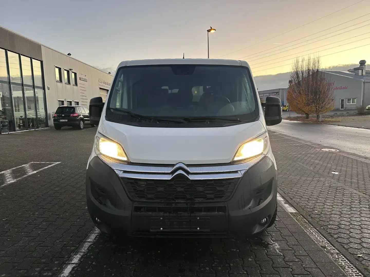 Citroen Jumper Kombi 30 L1H1 Live Blue-HDi 130 9-Sitzer Blanco - 1