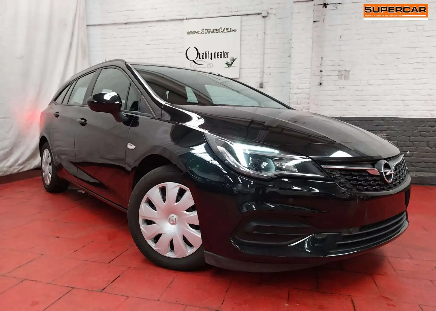 Opel Astra 1.5 Turbo D* GPS *Cruise* A/C* 252 € x 60 /m Black - 1