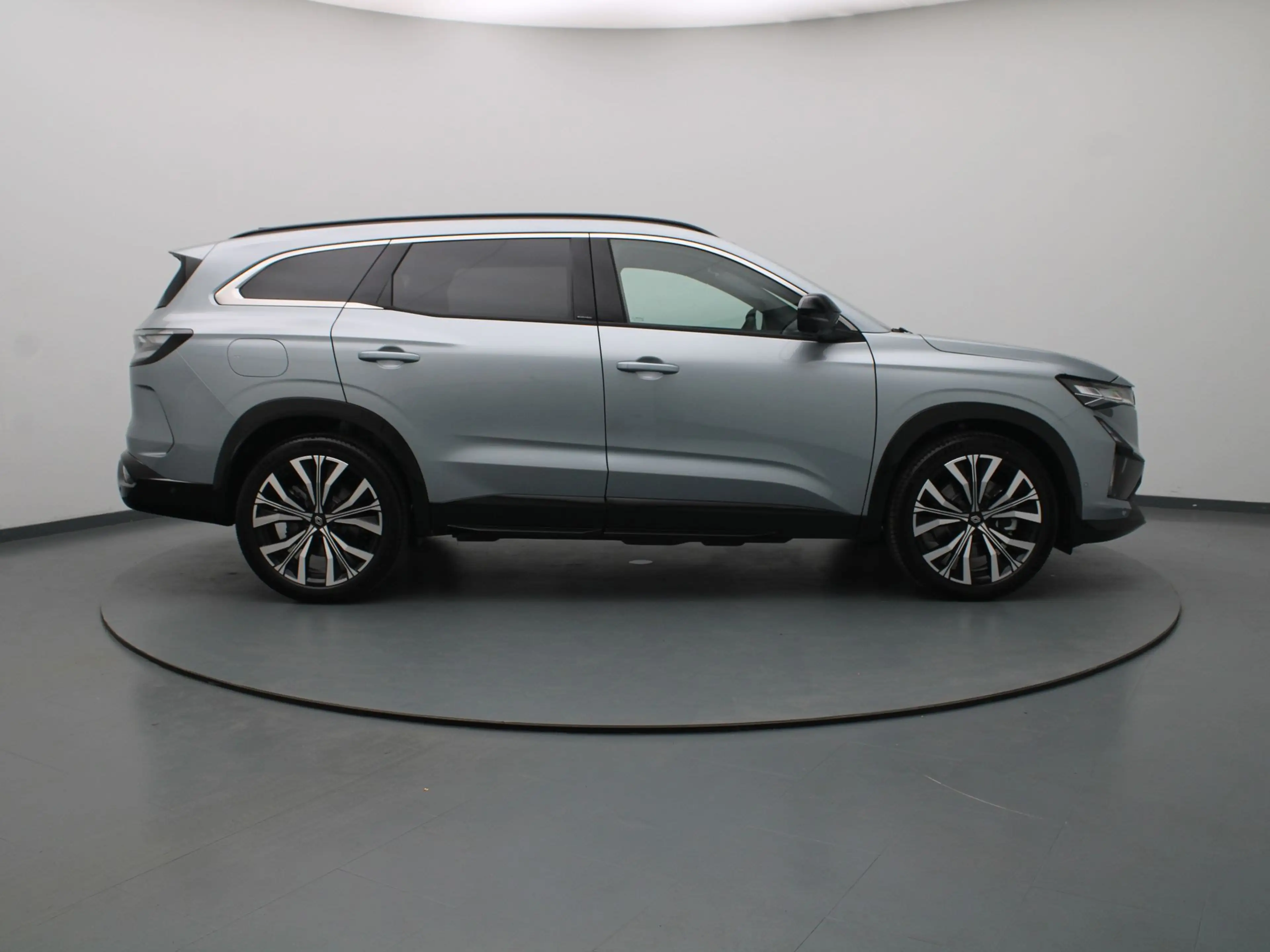 Renault Espace E-Tech full hybrid 200 iconic 7p. Apple Carplay/An — photo 24