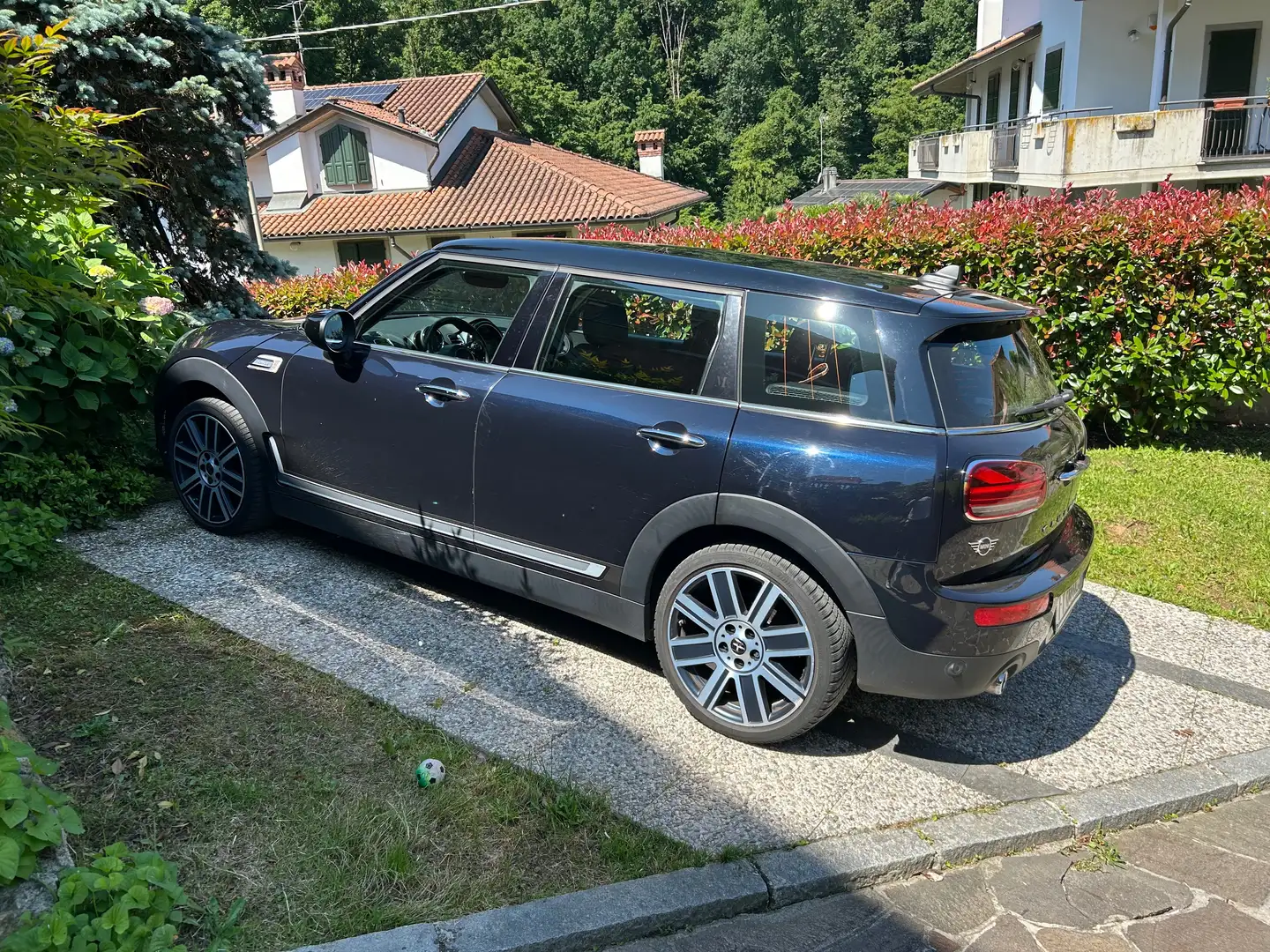 MINI Cooper D Clubman Mayfair Edition Blauw - 1