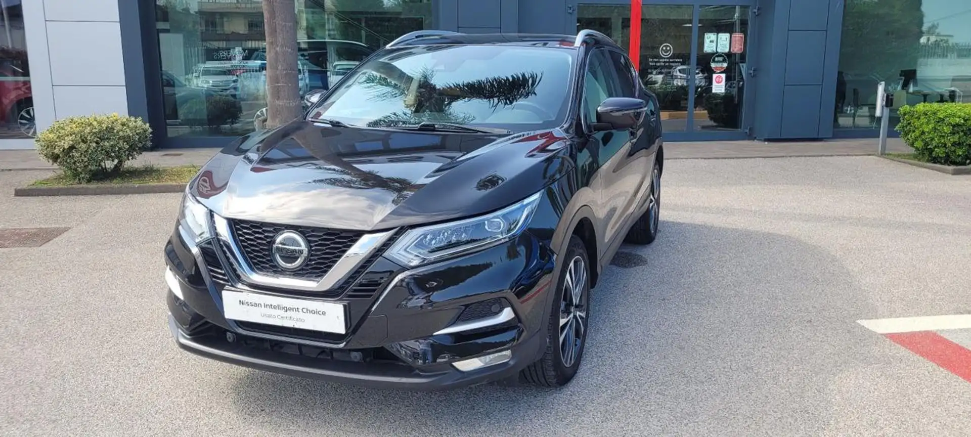 Nissan Qashqai 1.5 dCi 115 CV N-Connecta Nero - 2