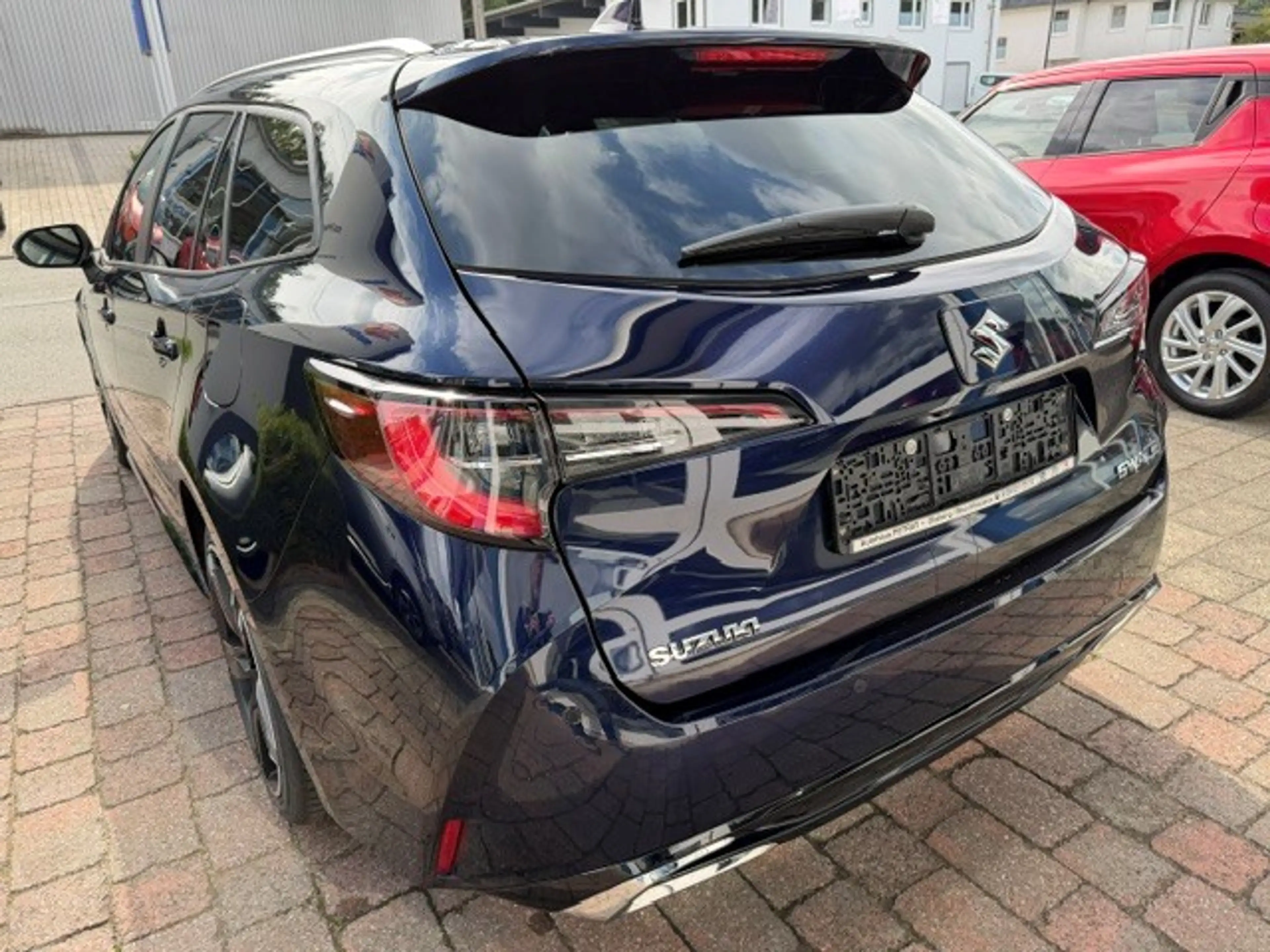 Suzuki Swace 1.8 Hybrid Comfort+ — photo 6