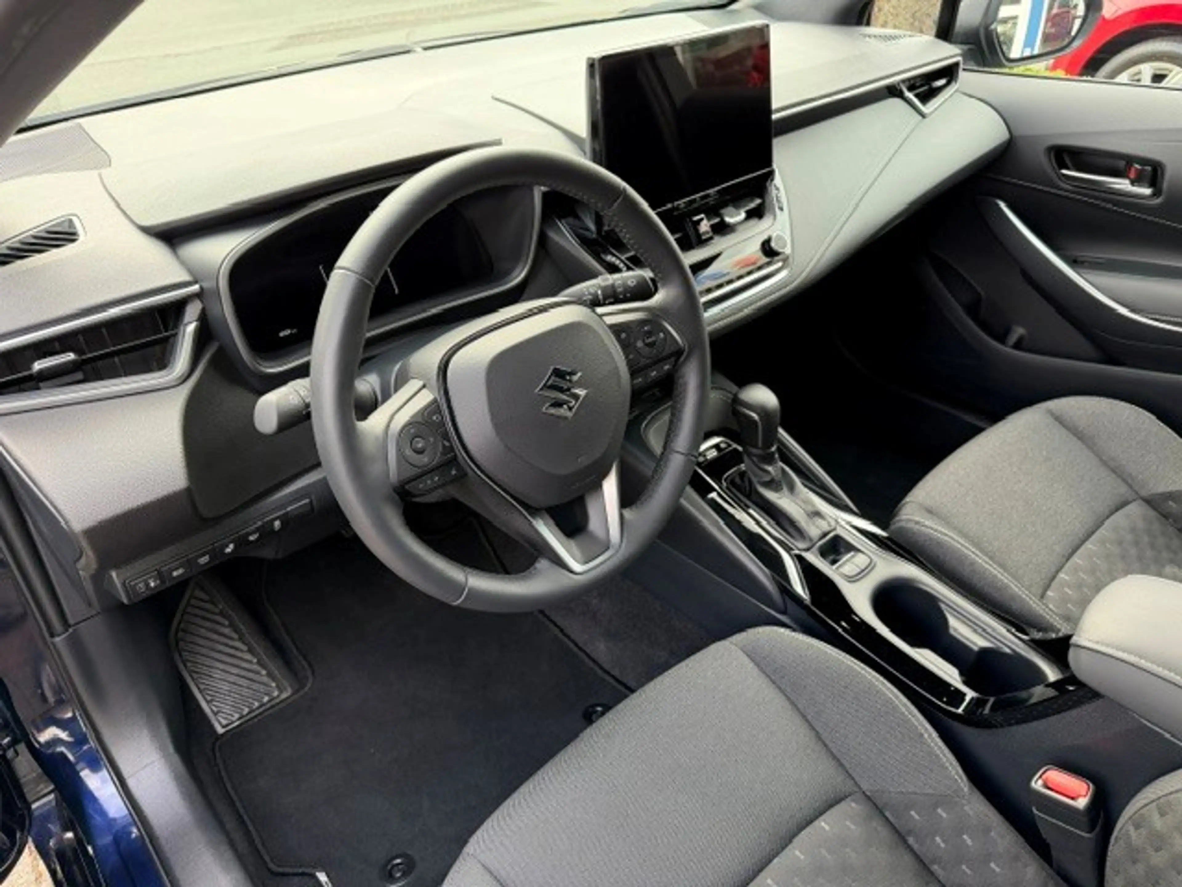Suzuki Swace 1.8 Hybrid Comfort+ — photo 10