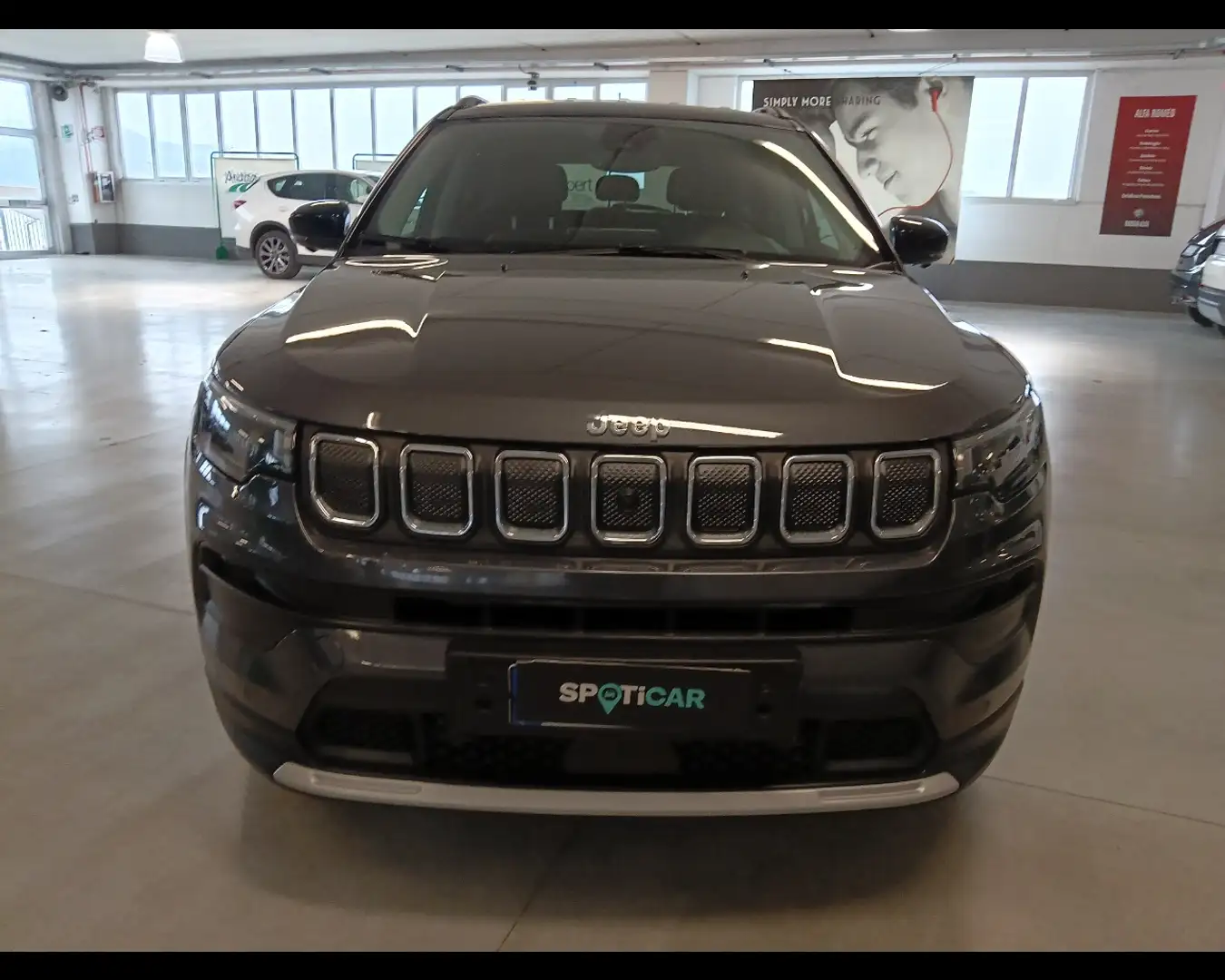 Jeep Compass 1.6 Multijet II Limited Grau - 2
