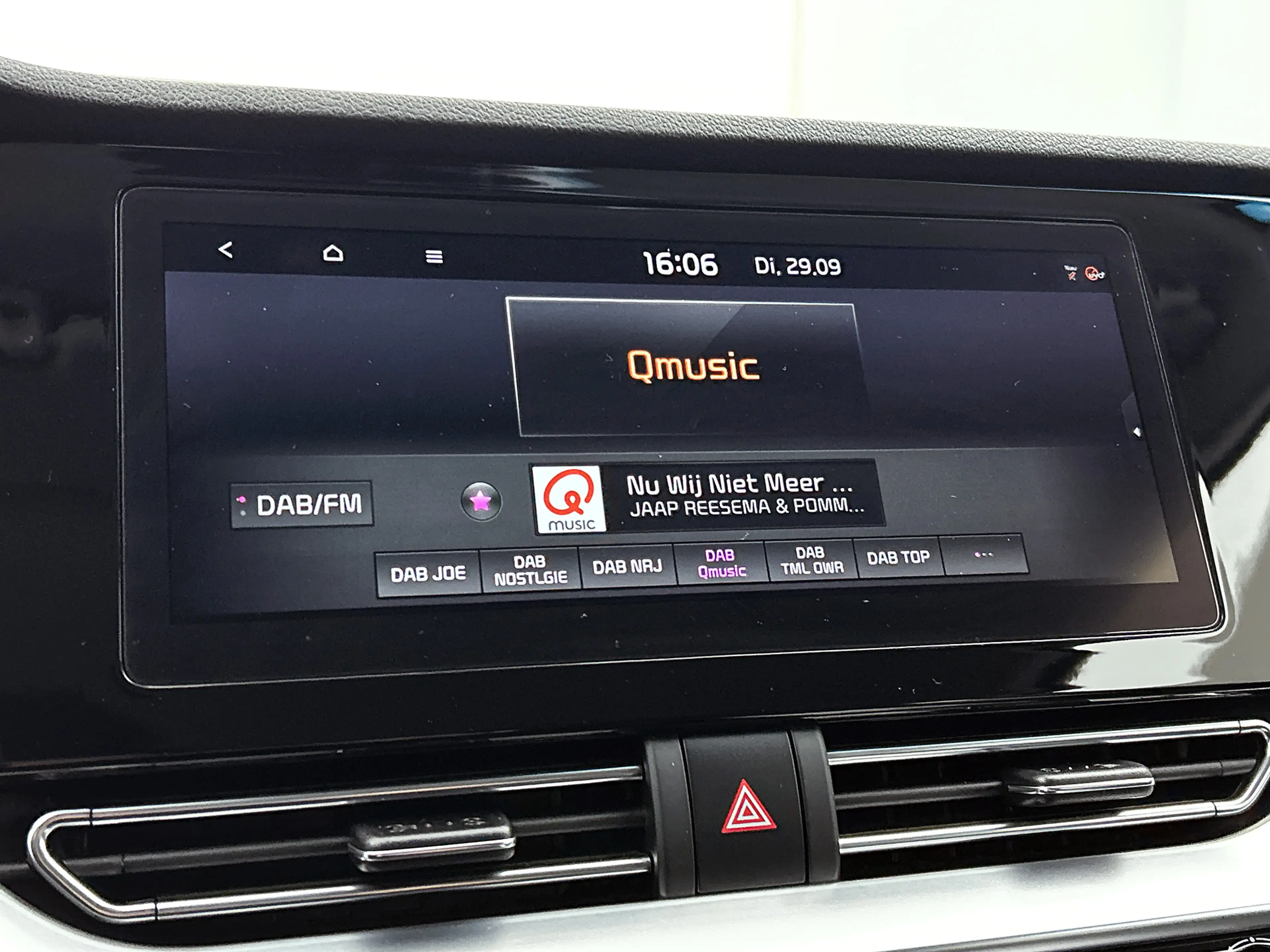 Kia Niro 1.6 GDi Hybrid DynamicLine — photo 11