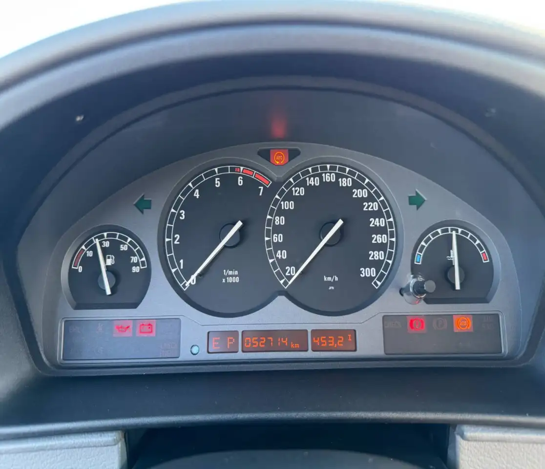 BMW 850Ci (850i), foto 12