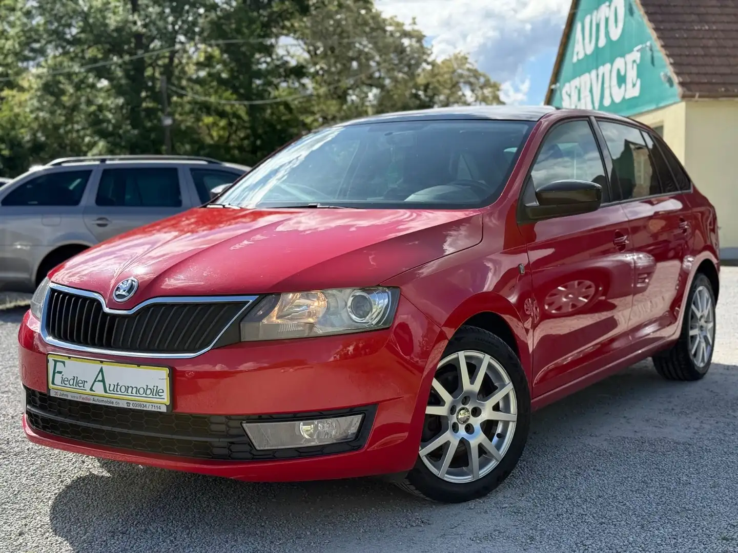 Skoda Rapid/Spaceback 1.2 TSI Edition Spaceback /KLIMA/PANORAMA Rood - 1