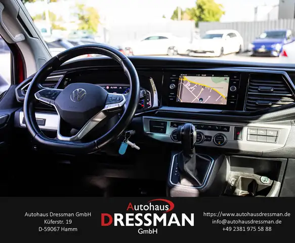 Volkswagen California view 14