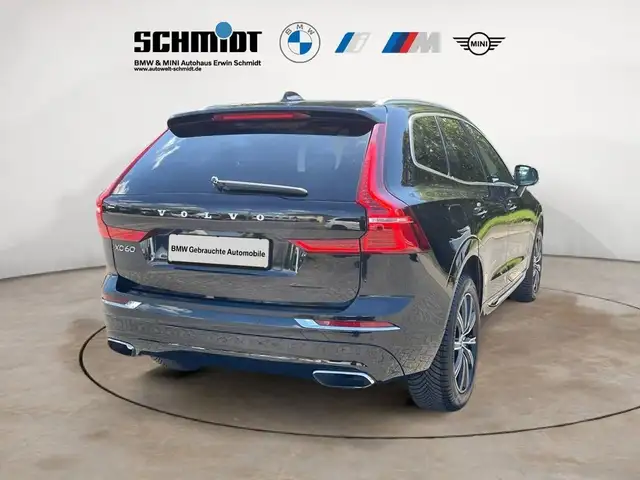 Volvo XC60 view 4