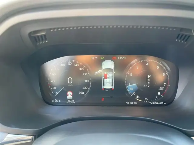Volvo XC60 view 14