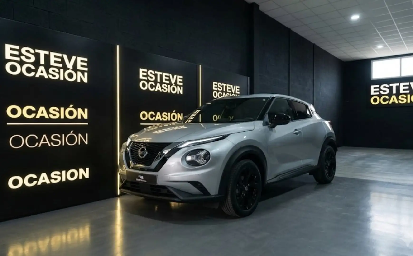 Nissan Juke 1.0 DIG-T Tekna 4x2 84kW Burdeos - 1