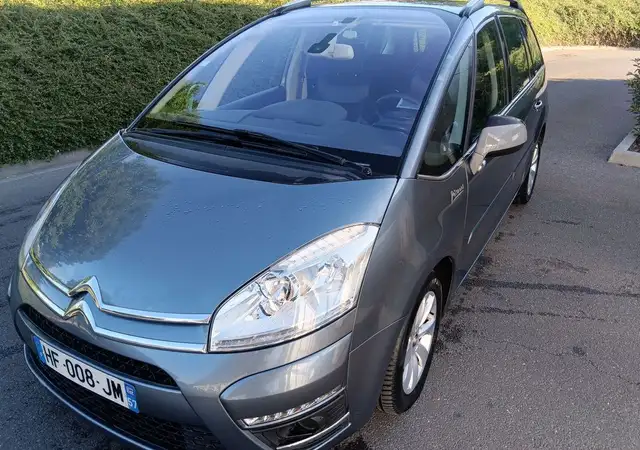 2011 Citroen C4 Picasso in Grey for sale