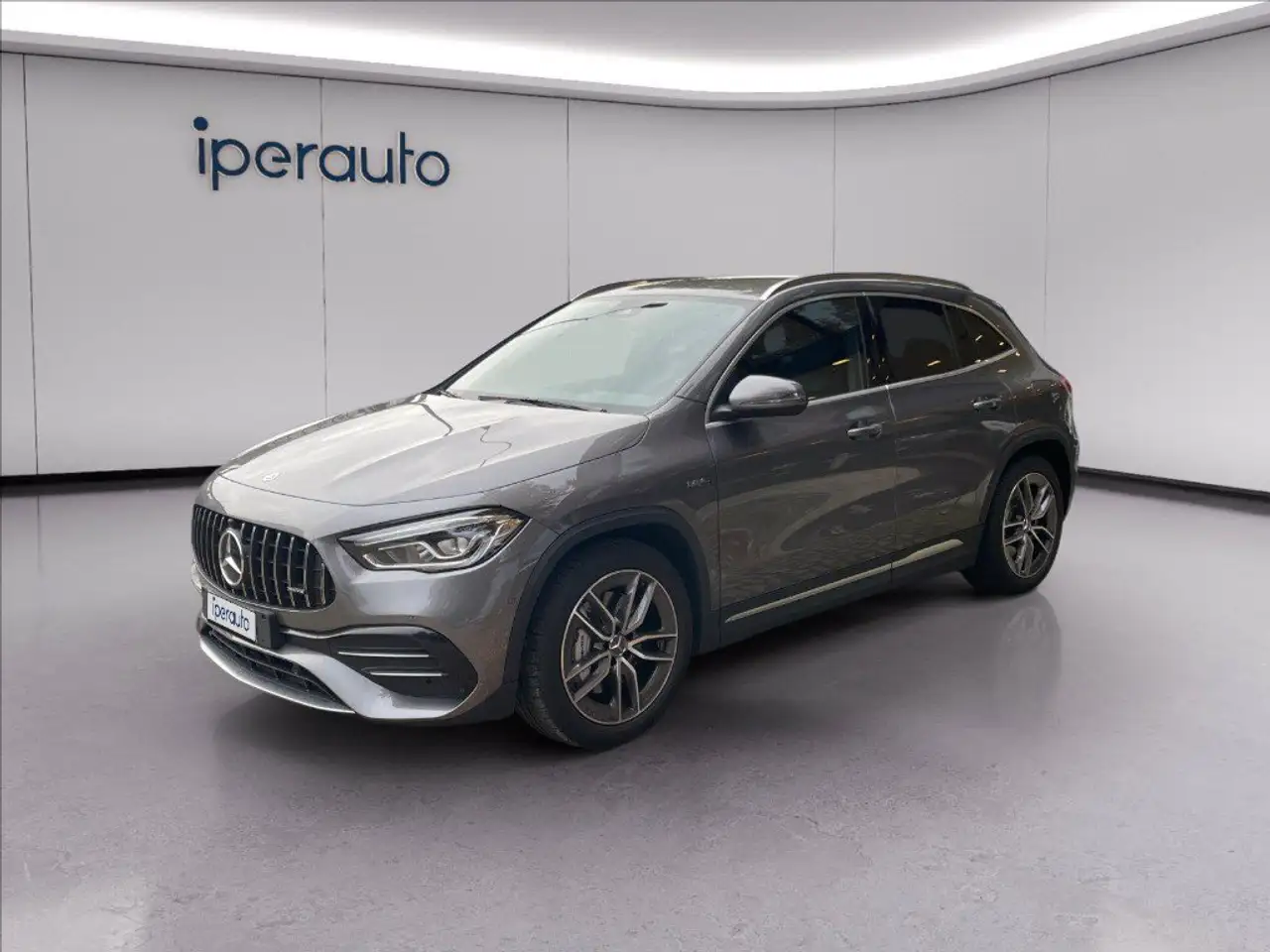 Mercedes-Benz GLA 35 AMG