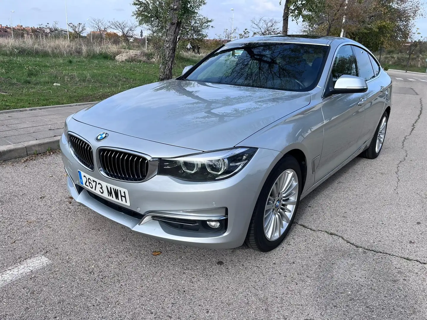 BMW 318 318dA+Gran+Turismo Gris - 1