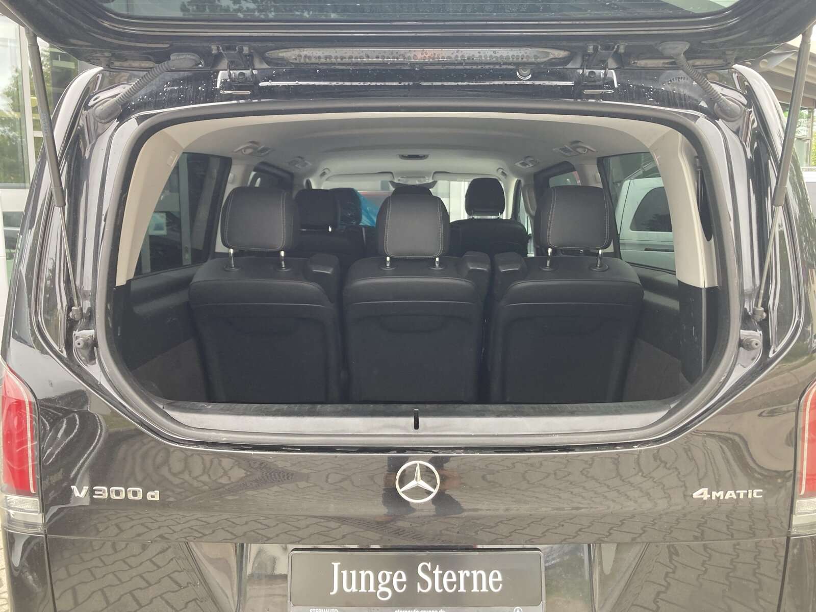 Mercedes-Benz V 300