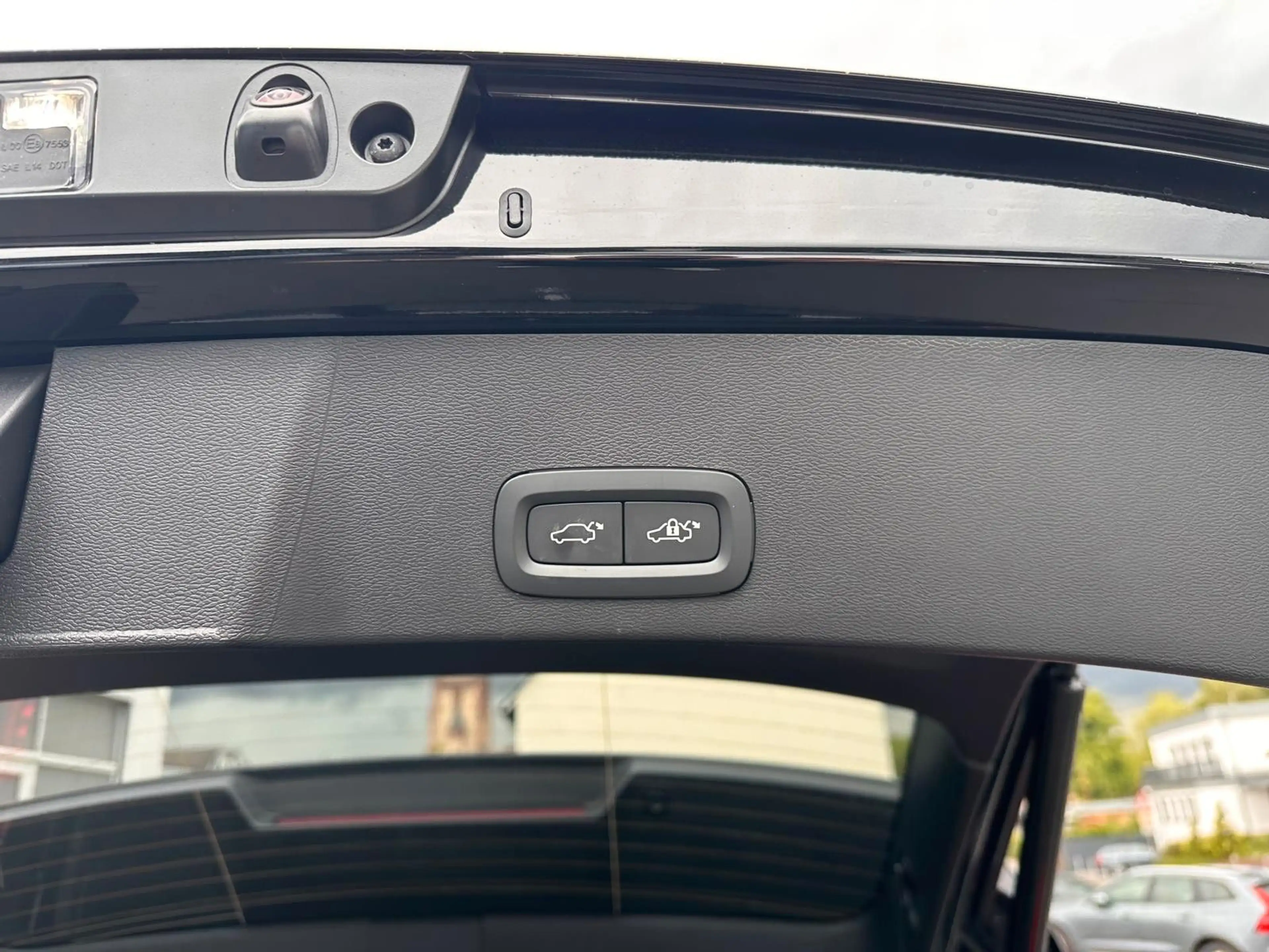 Volvo EX40 AWD Ultra Black Edition Perf.AHK,Pano360°WP — photo 10