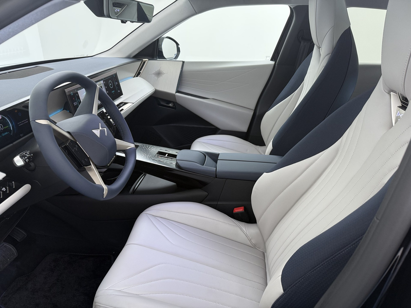 DS Automobiles No 8 Long Range Pallas 97 kWh | Demo deal | 721 km — photo 7