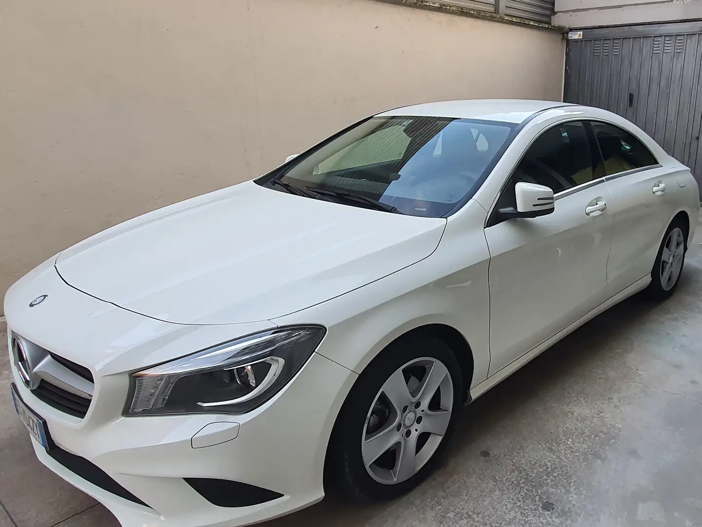 Mercedes-Benz CLA 180 CLA - C117 cdi Sport auto Bianco - 2