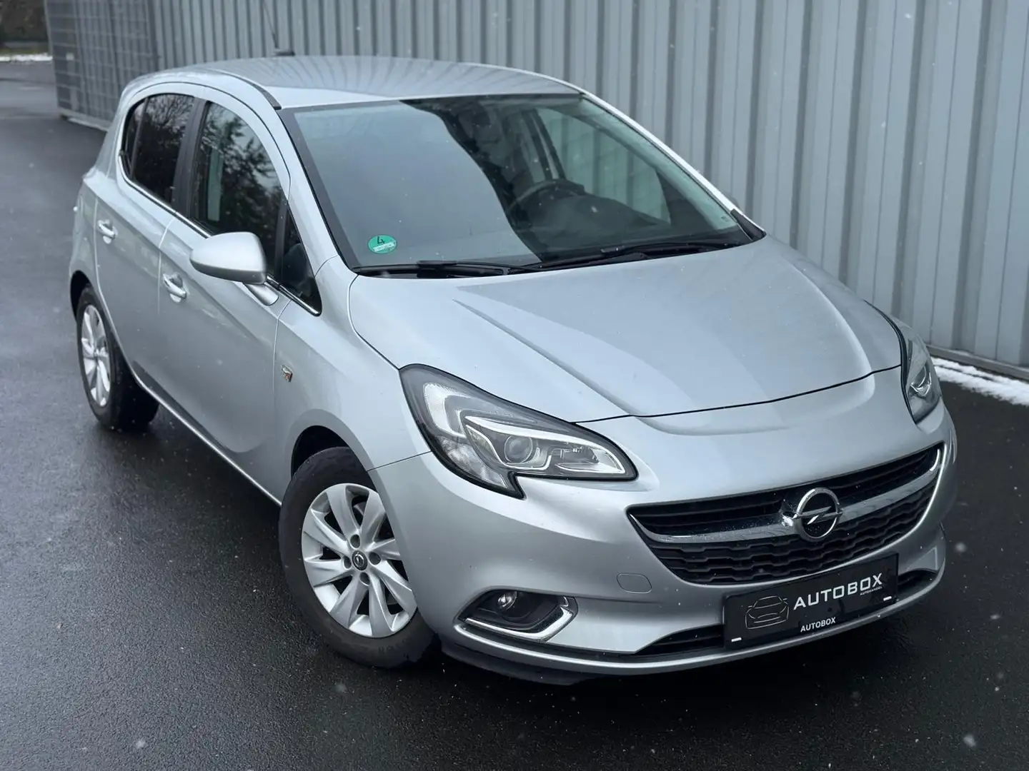 Opel Corsa 1,3CDTI Innovation ecoFlex*LEDER*BI-XENON Silber - 1