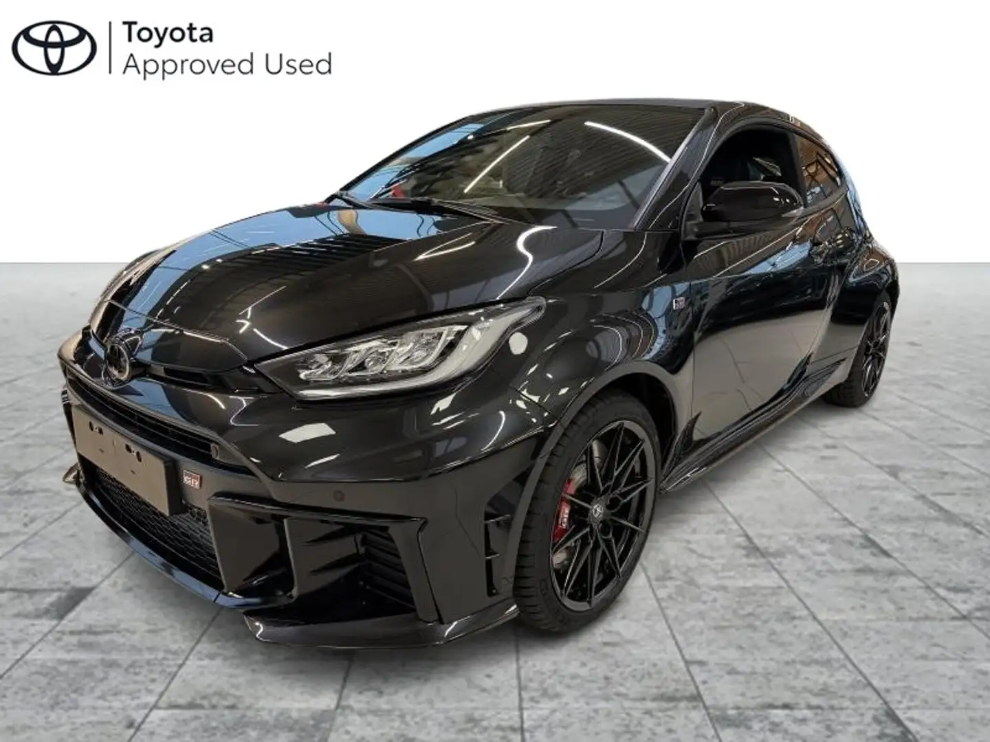 Toyota Yaris GR Yaris 1.6 Turbo MT + Experience Pack Zwart - 1