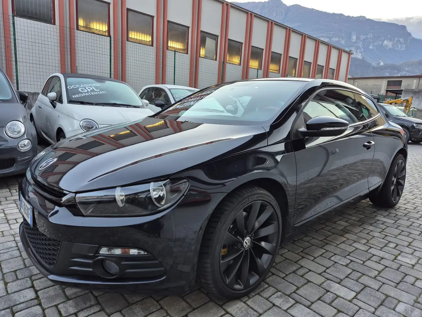 Volkswagen Scirocco 2.0 tfsi dsg Černá - 2