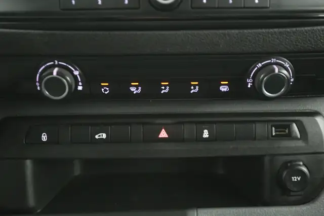 Opel Vivaro view 14