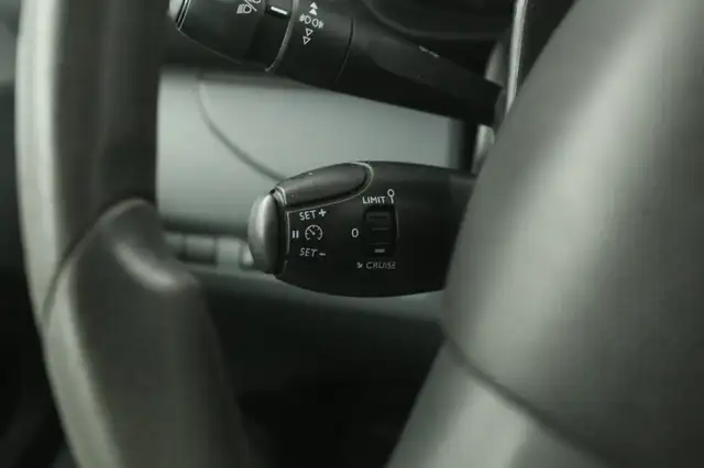 Opel Vivaro view 15