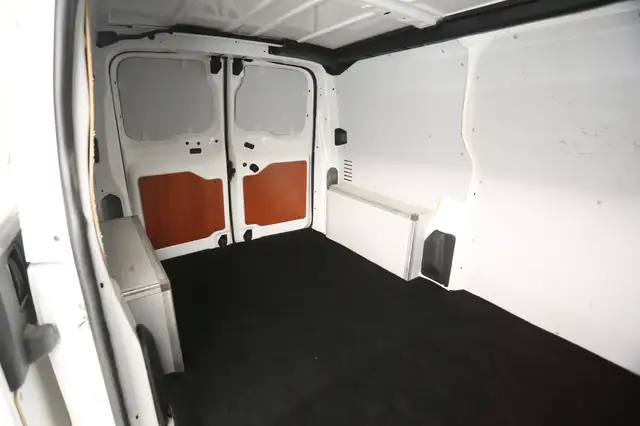 Opel Vivaro view 21