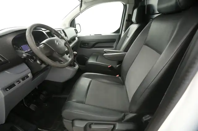 Opel Vivaro view 19