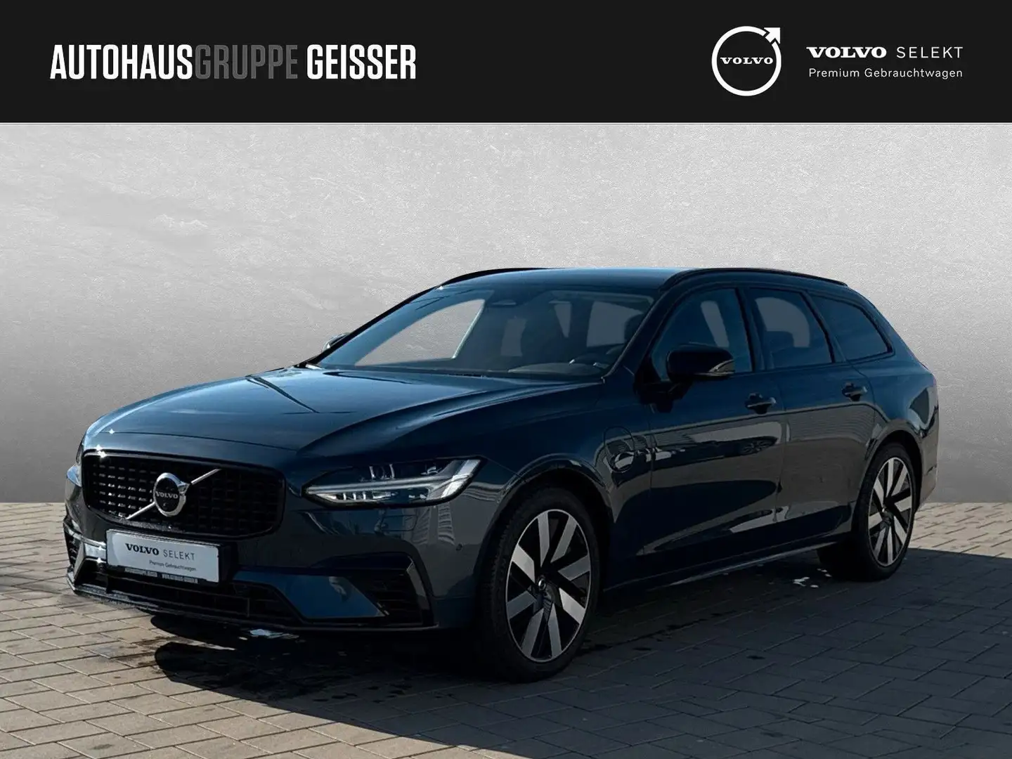 Volvo V90 T8 AWD Plus Dark Automatik ACC BLIS Blau - 1