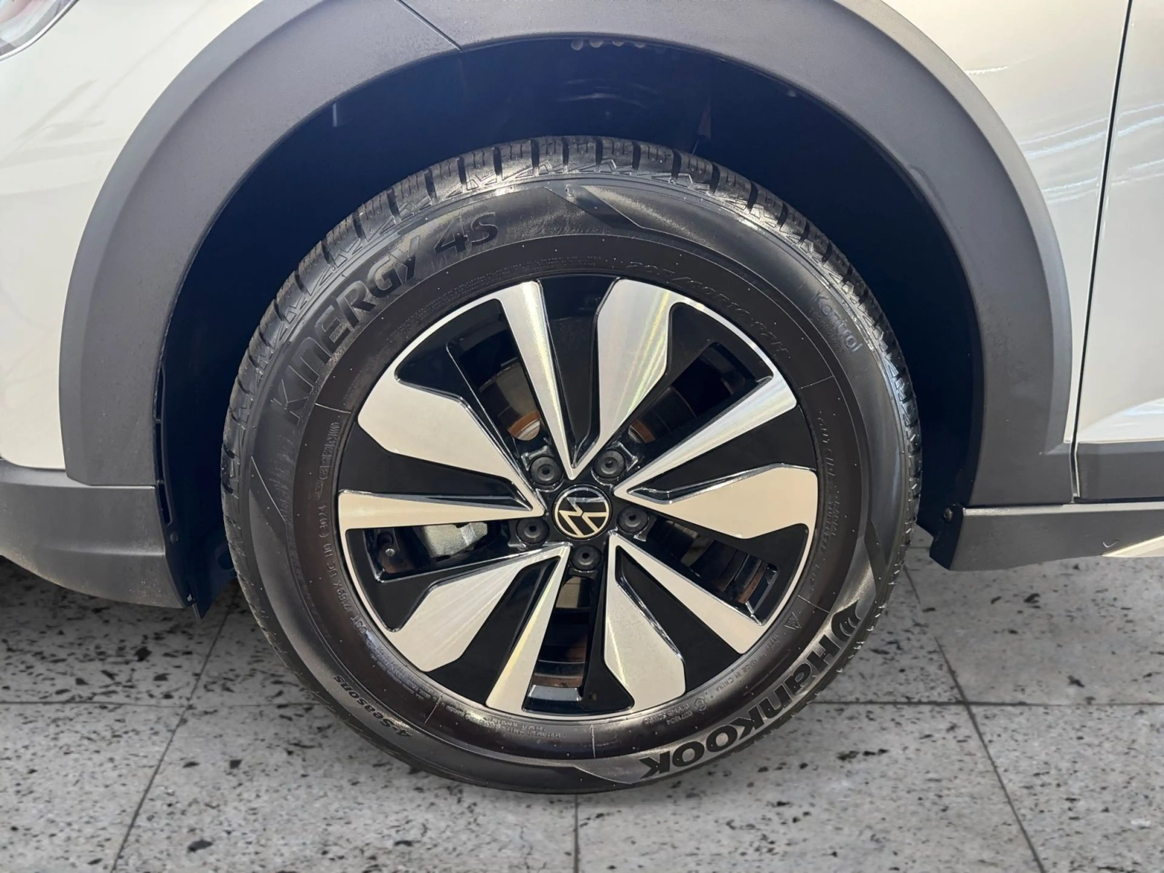 Volkswagen Taigo 1.0 TSI GOAL 5JG+LED+NAVI+ACC+SHZ+DAB+ALU — photo 8