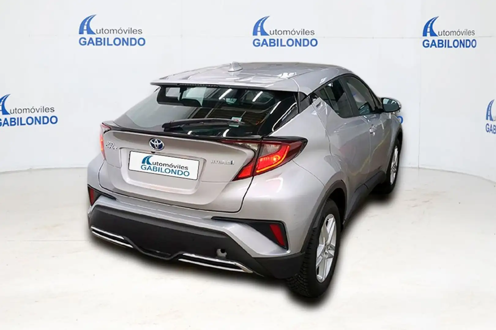 Toyota C-HR 2.0 180H Advance Gris - 2