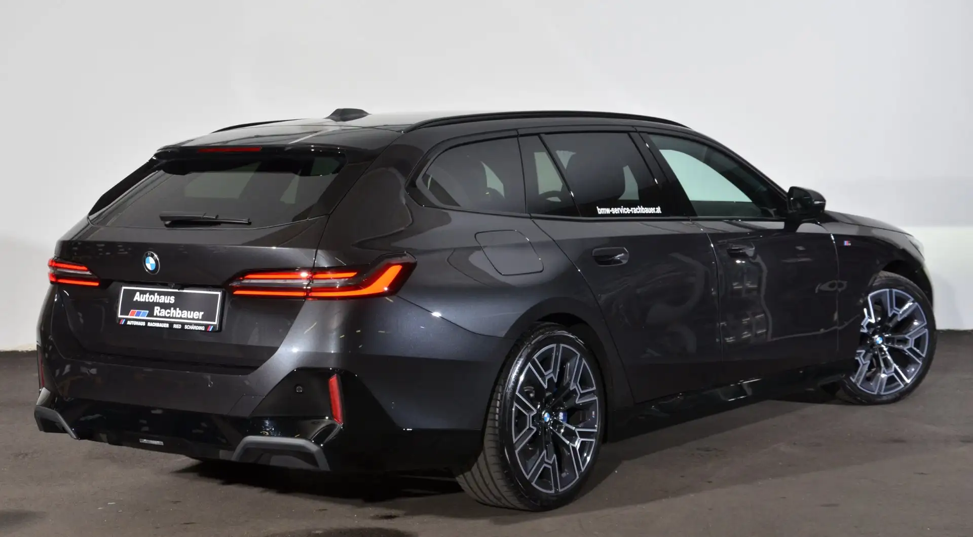 BMW 520 520d xDrive Gris - 2