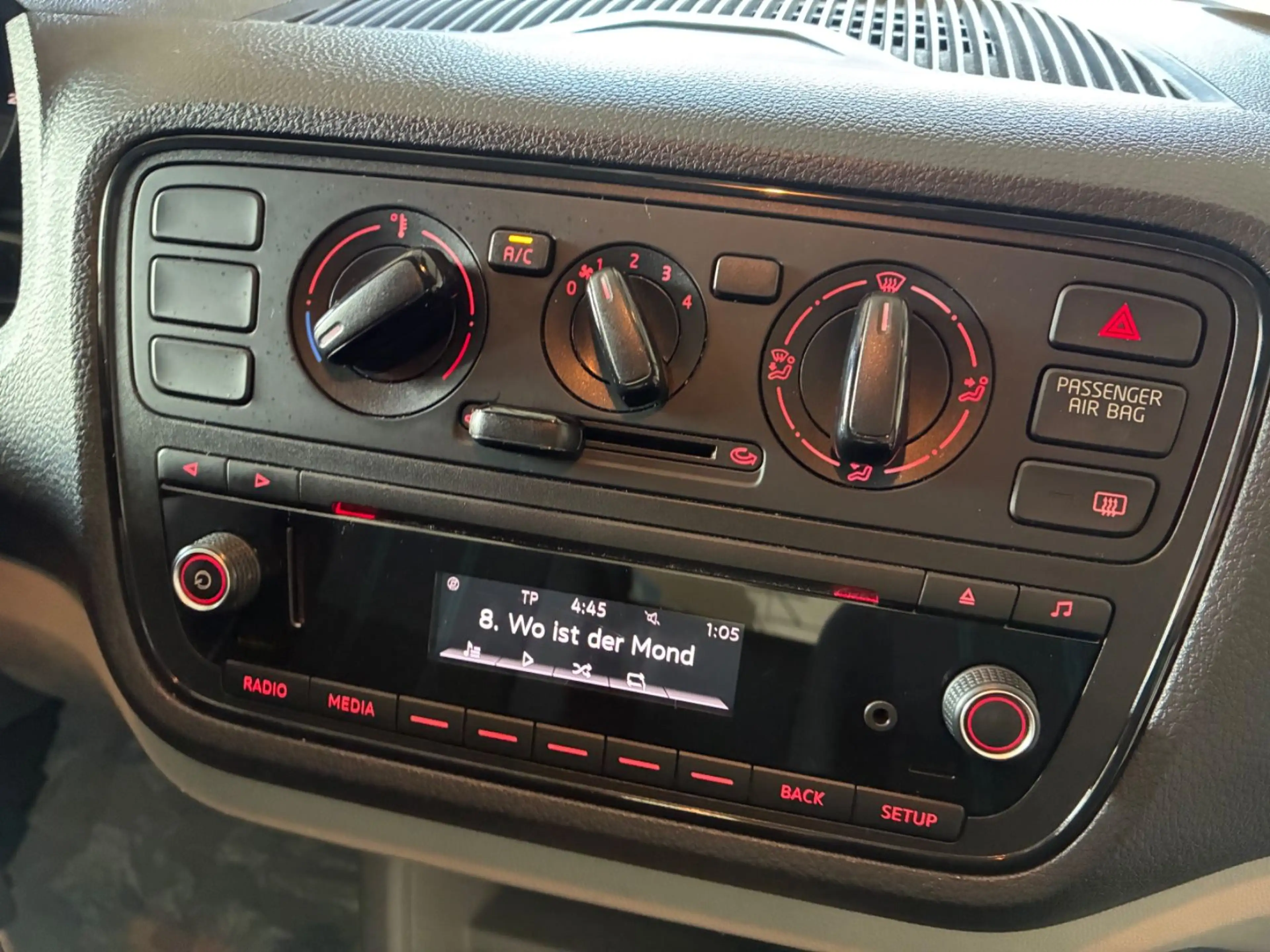 SEAT Mii 1.0 Style ASG *INSP.NEU/GARANTIE/ALLWETTER* — photo 14