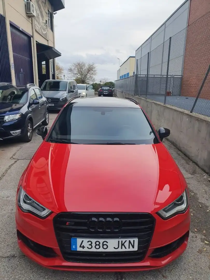 Audi A3 Sportback 2.0 TFSI S3 quattro S tronic Rojo - 1