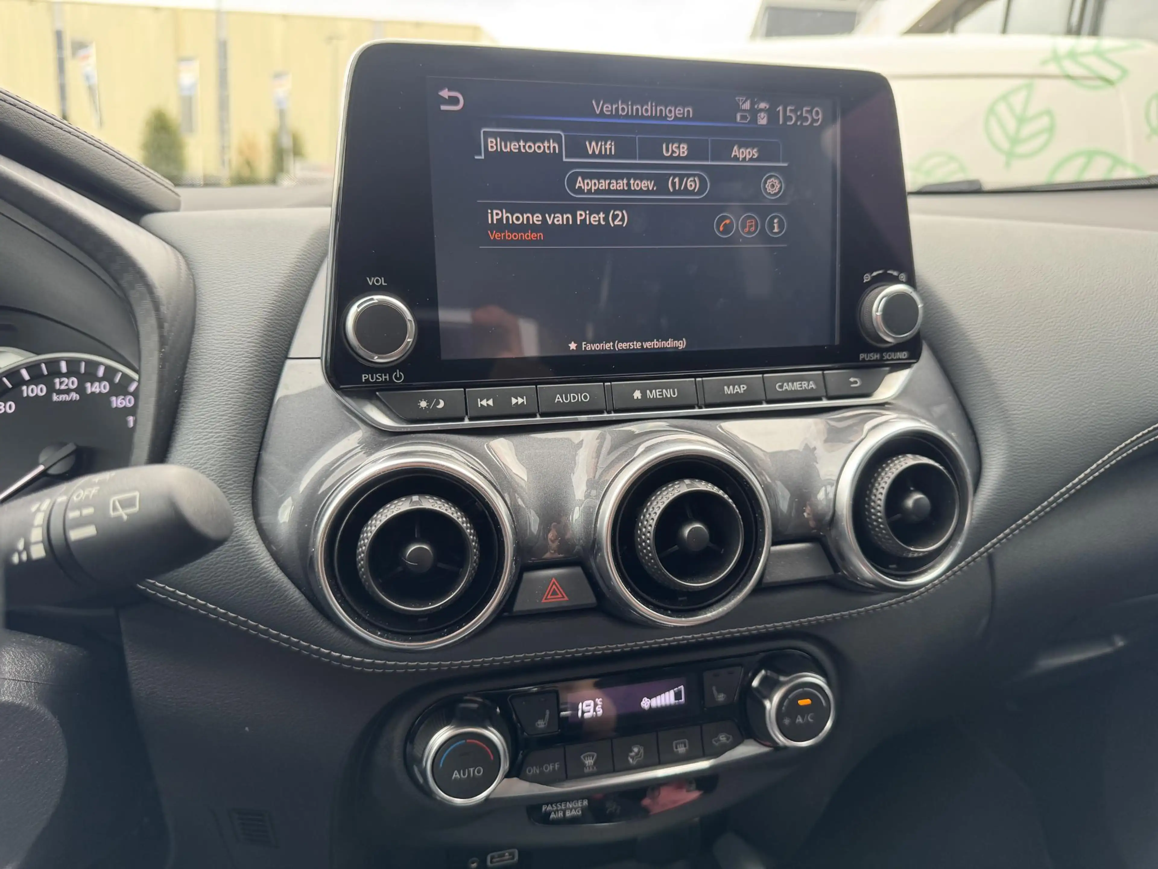 Nissan Juke 1.0 DIG-T 117PK TEKNA 2-TONE APPCARPLAY/P-CAM360 / — photo 23