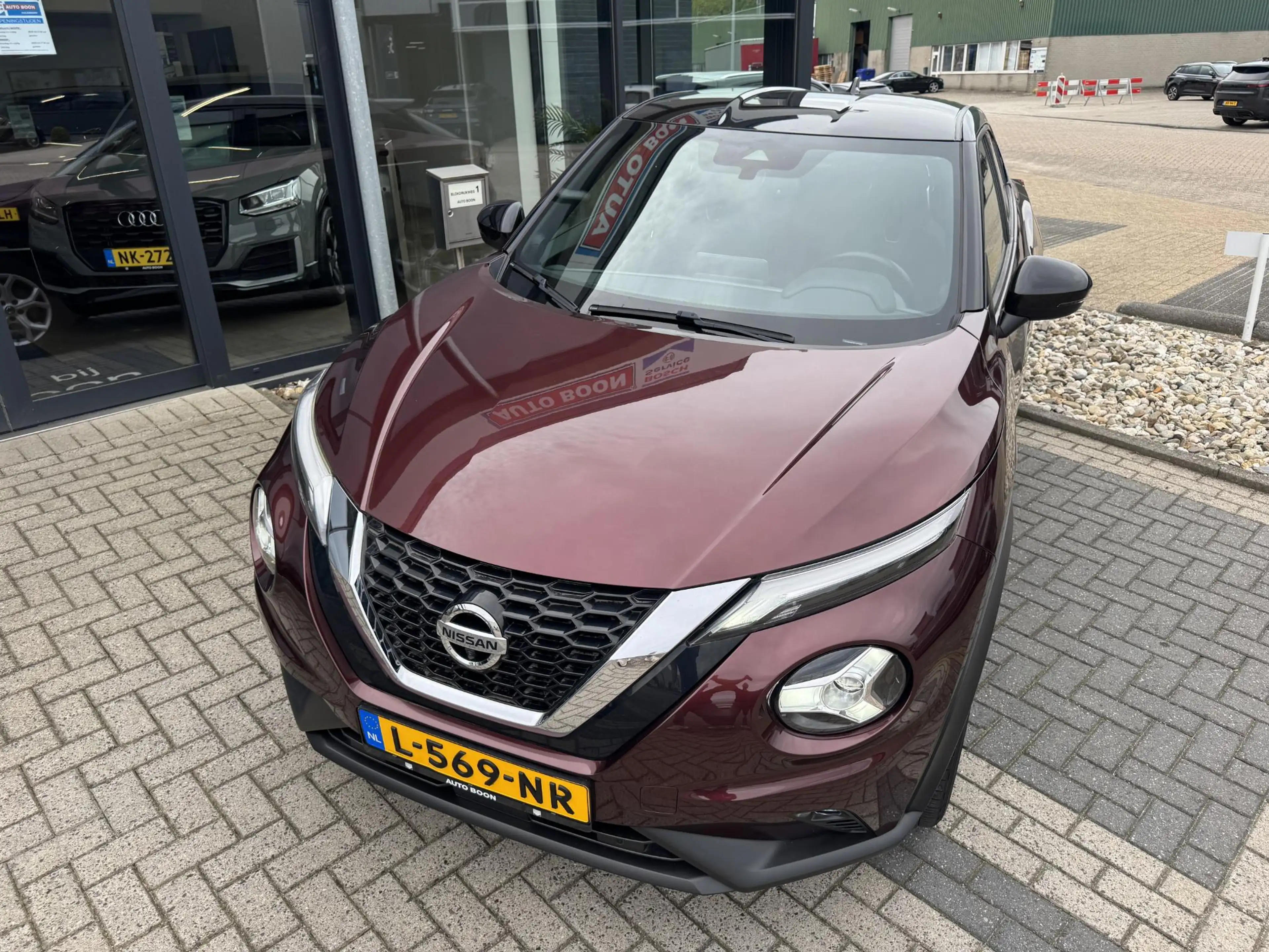 Nissan Juke 1.0 DIG-T 117PK TEKNA 2-TONE APPCARPLAY/P-CAM360 / — photo 35