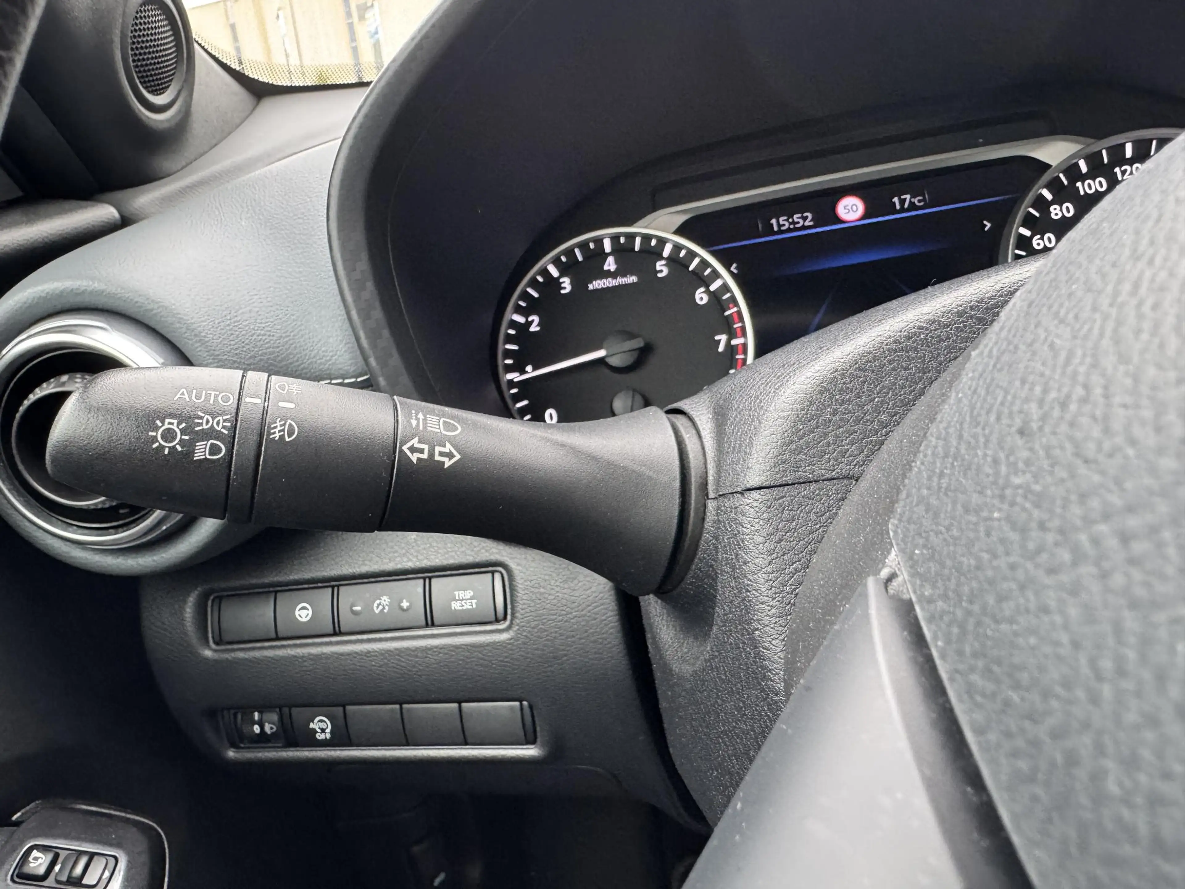 Nissan Juke 1.0 DIG-T 117PK TEKNA 2-TONE APPCARPLAY/P-CAM360 / — photo 15