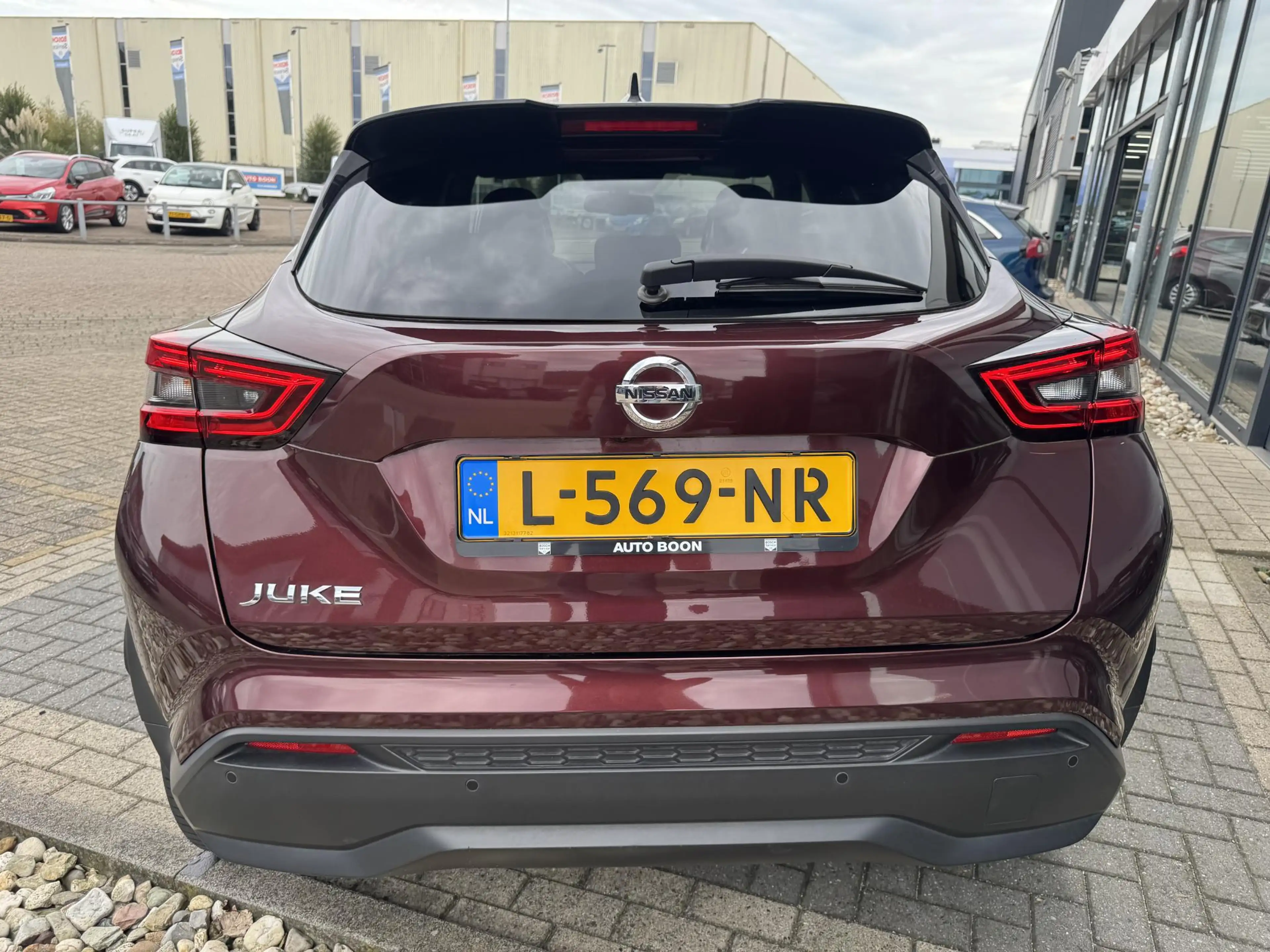 Nissan Juke 1.0 DIG-T 117PK TEKNA 2-TONE APPCARPLAY/P-CAM360 / — photo 4