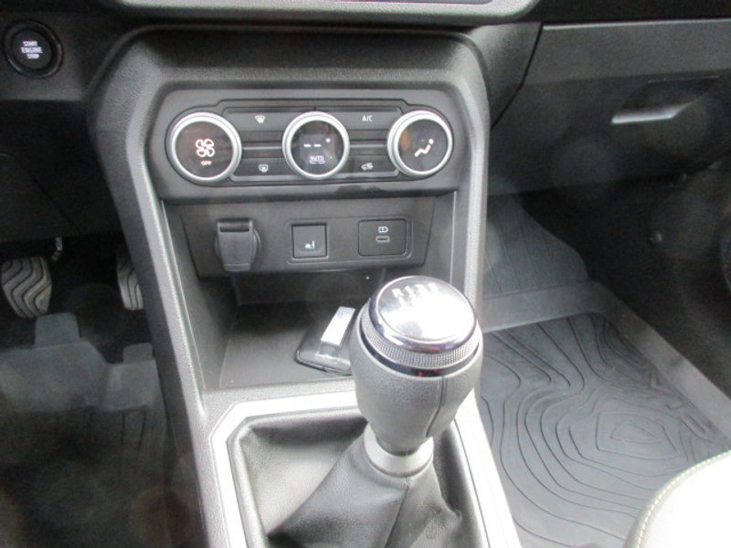 Dacia Jogger Extreme TCE 110 Navi Sitzheizung 7 Sitzer Klimaautomatik Alufelgen Top Ausstattung — photo 10