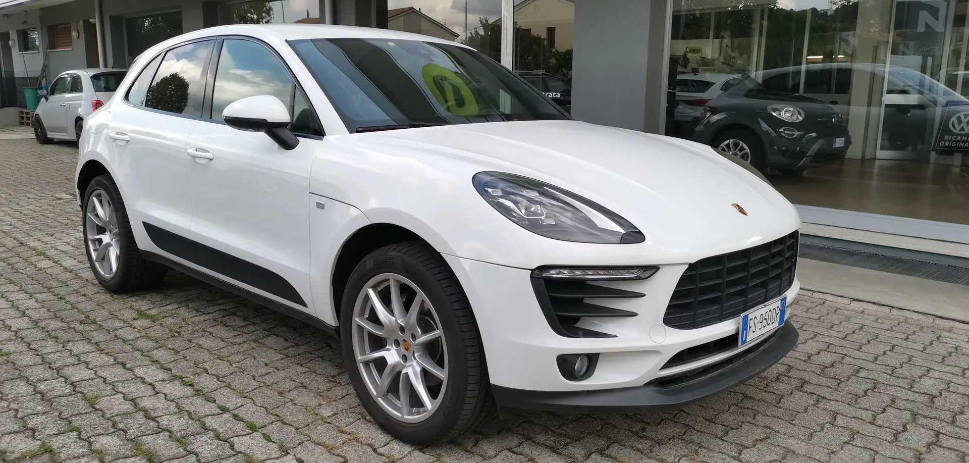 Porsche Macan Macan I  2.0 252cv pdk Bianco - 1