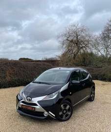 1.0i VVT-i x-clusiv CLIM CAMERA LED GARANTIE 1 AN